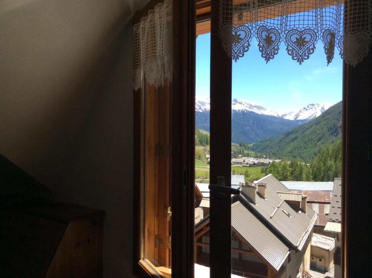 Chambre D'Hote Les Carlines Arvieux Exterior foto